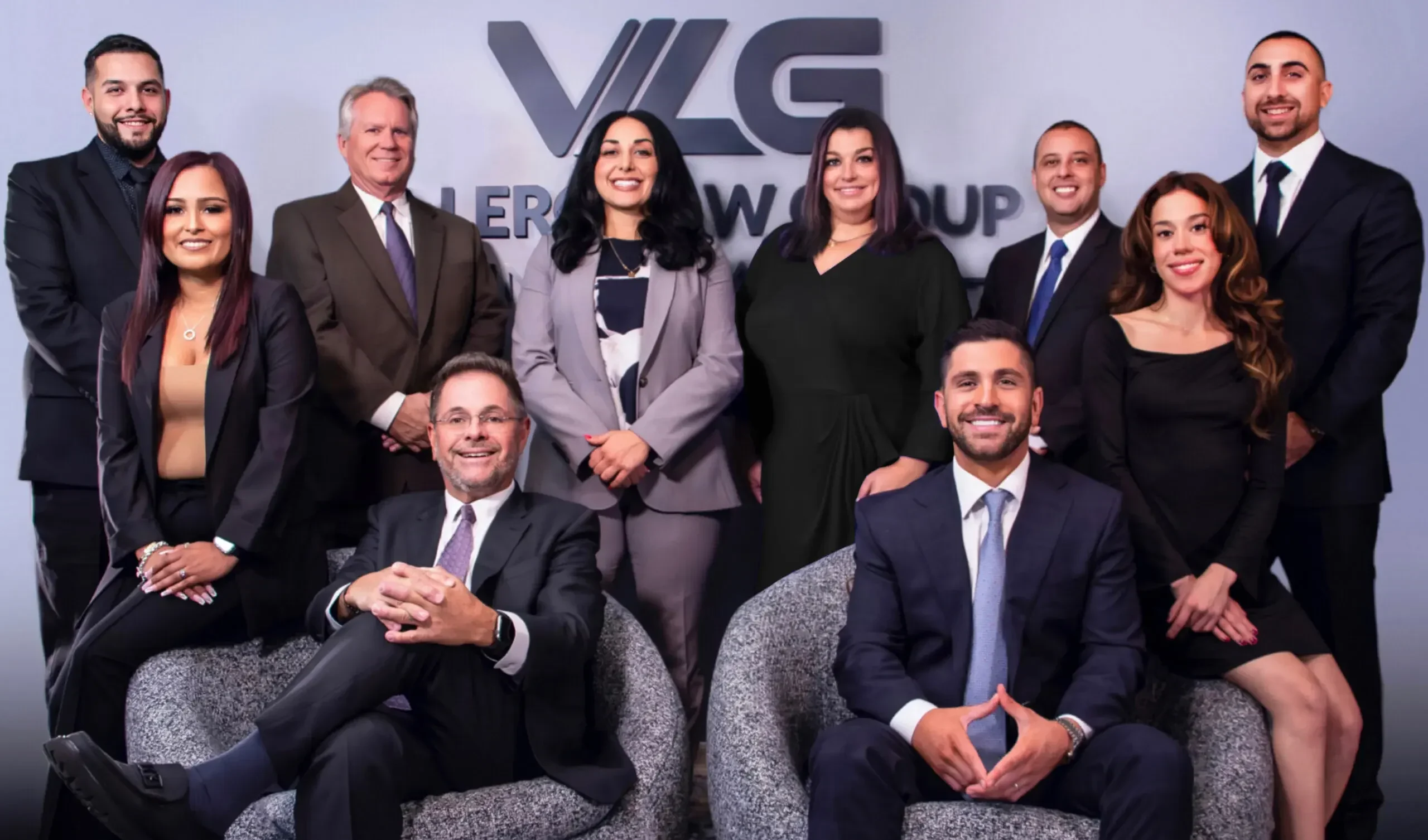 El equipo de abogados y personal de lesiones personales de Valero Law Group